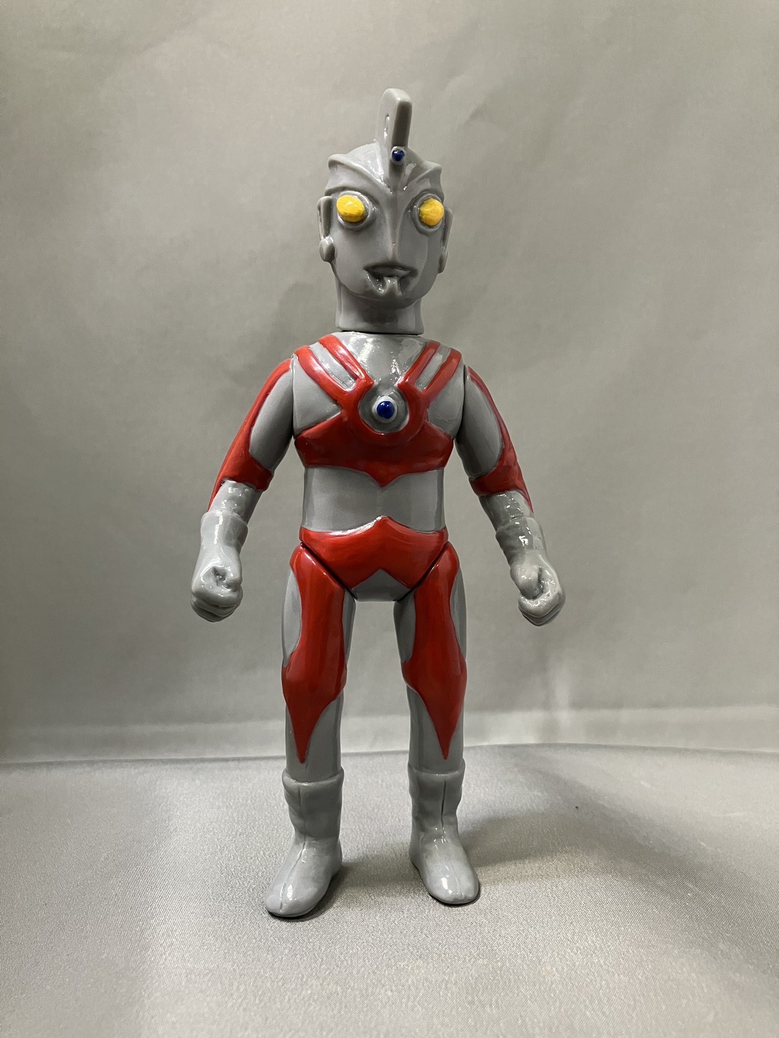 ヤモマーク ウルトラマンA エース ホワイトパールソフビ 2026年最新