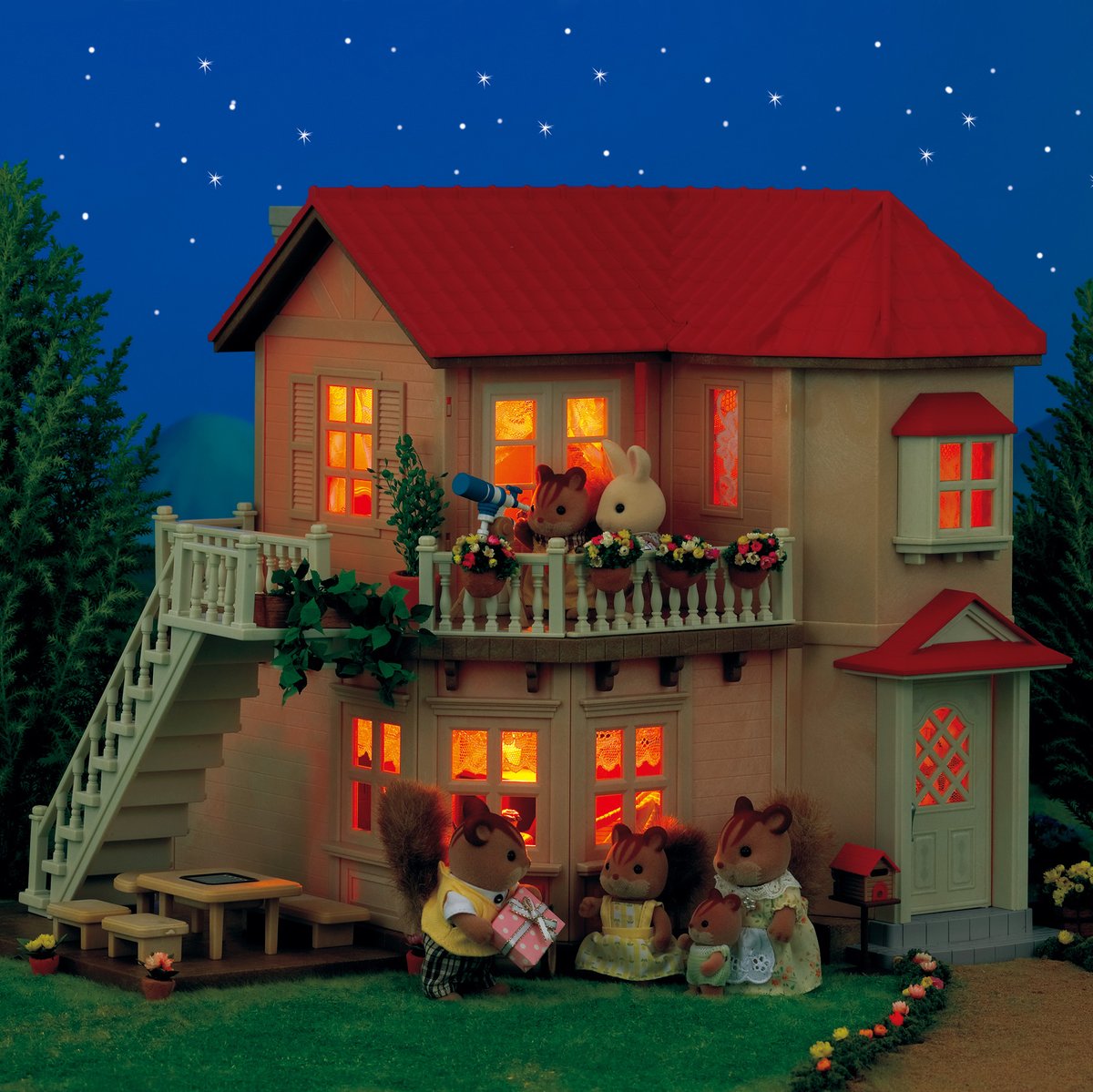 こちらは2004年発売の『あかりの灯る大きなお家』です♪ シルバニア