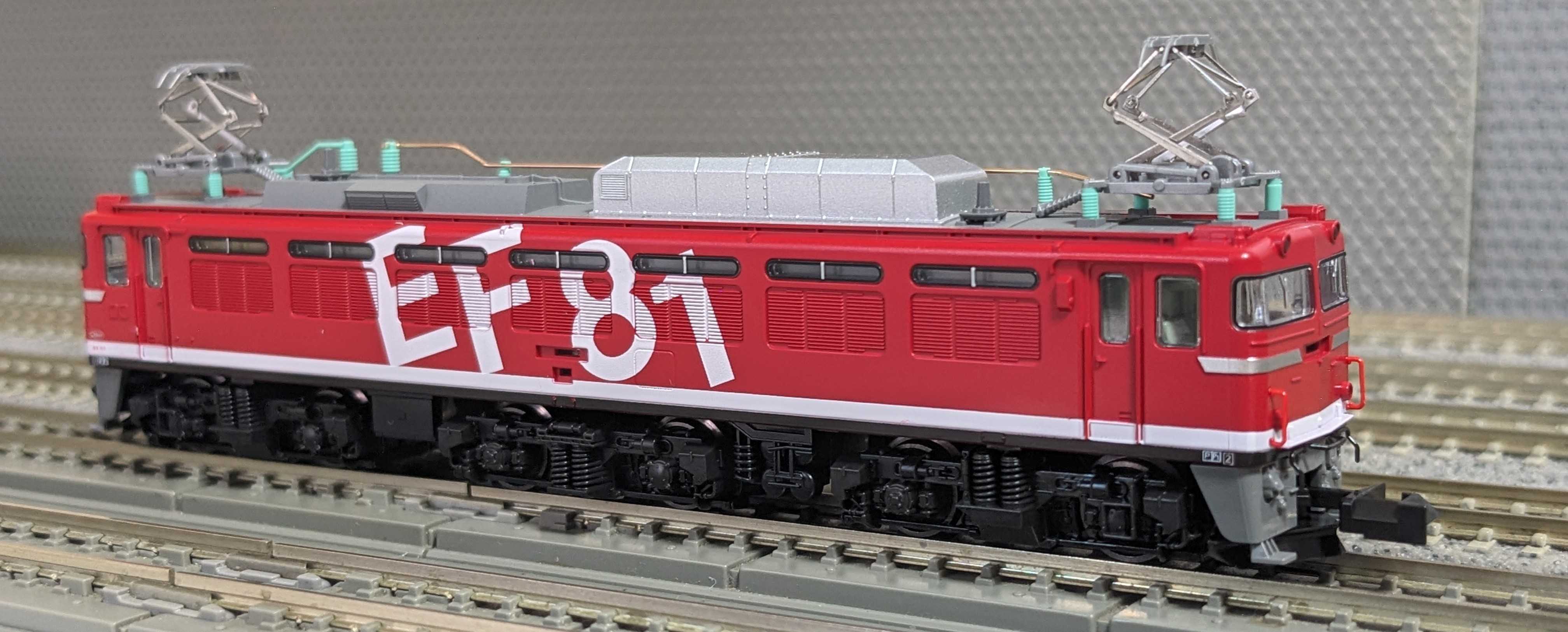 🔴入線 KATO 3066-F EF81 95号機 ﾚｲﾝﾎﾞｰ塗装機 ｽﾛｯﾄﾚｽﾓｰﾀｰ仕様