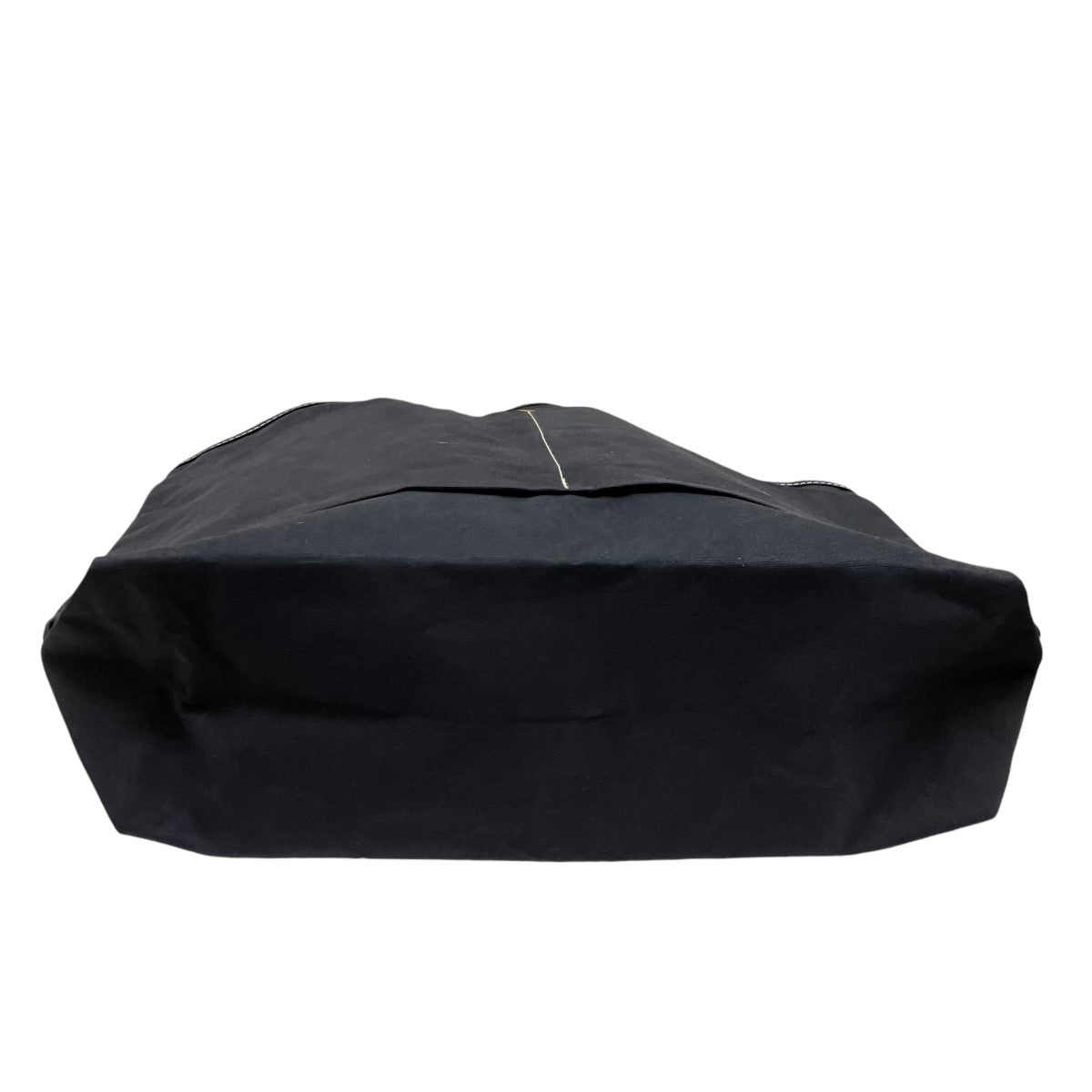 This is a(n)(ディスイズアン) Base Tote L musterwerk別注トート