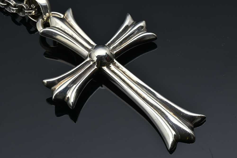 CHROME HEARTS（クロムハーツ） ラージ クロス ペンダント ／ ペーパー