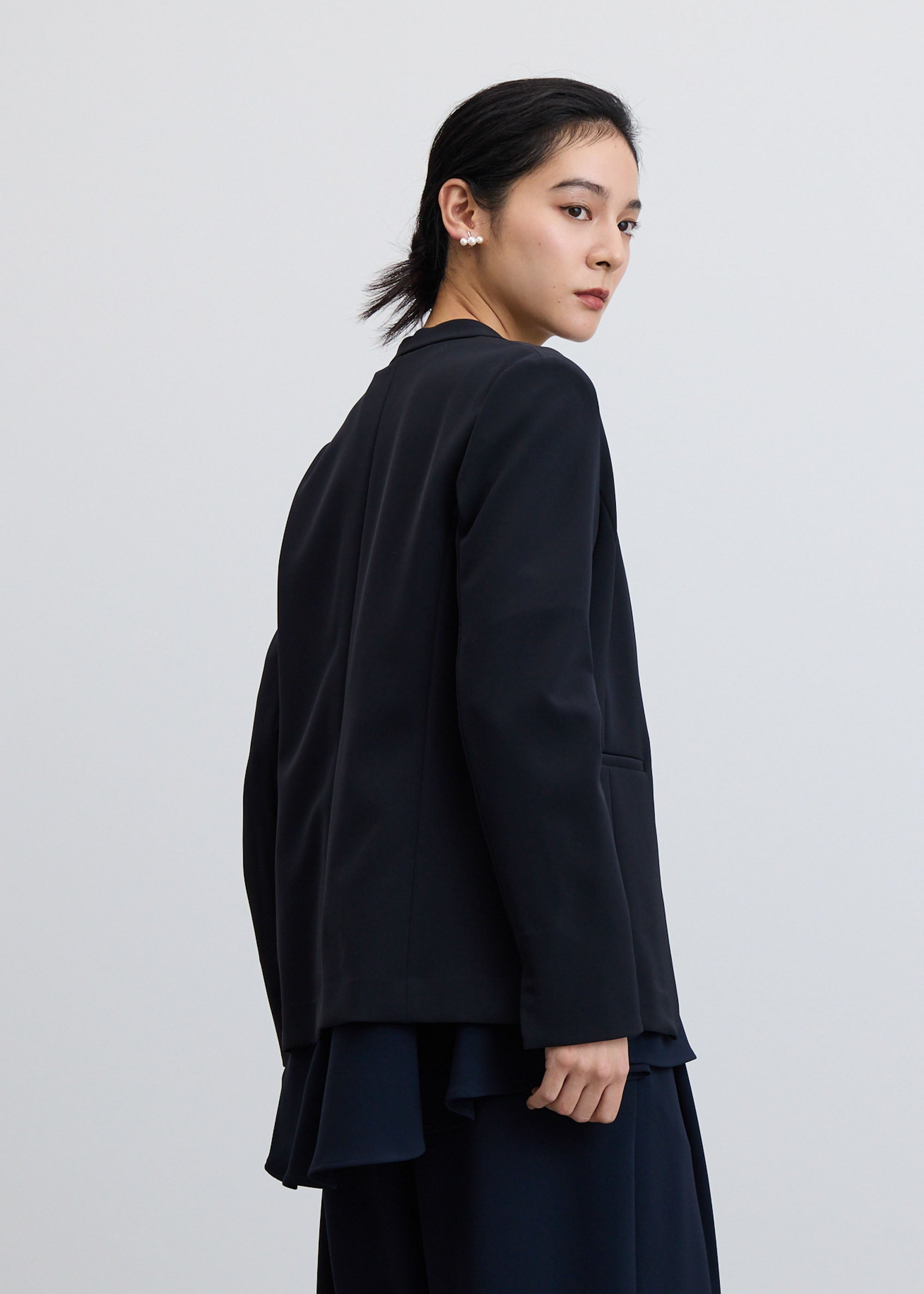 ストレッチファインノーカラージャケット - SOÉJU online store｜上質