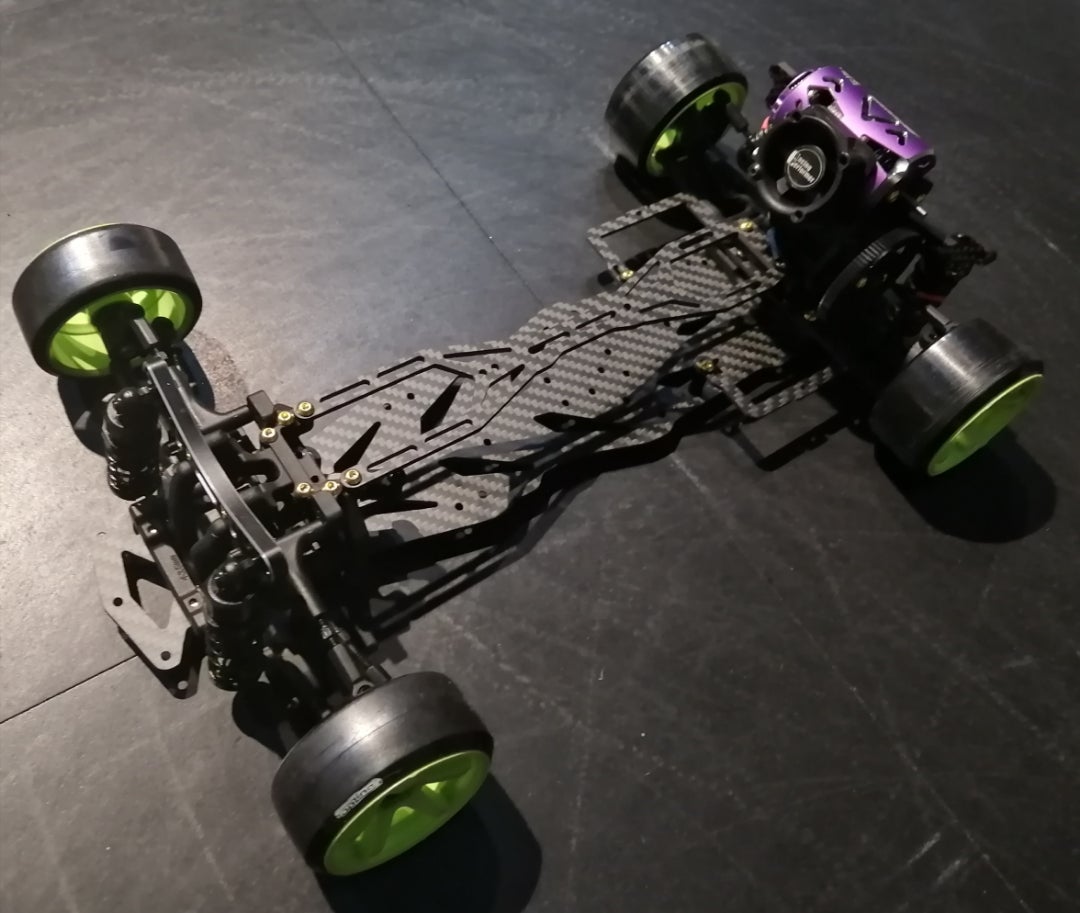 RD2.0 カーボンシャーシ！(^^) | metal-garageのブログ