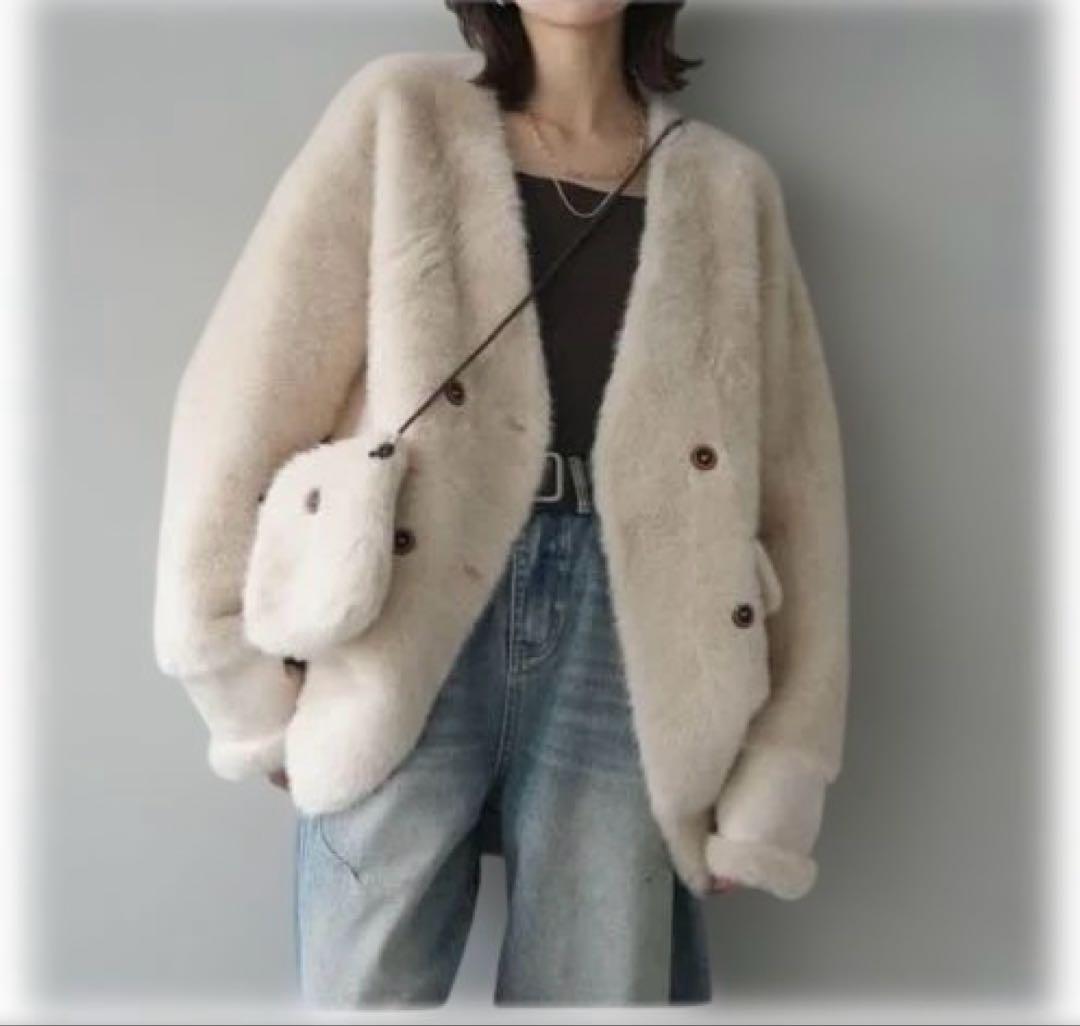 Lumier リュミエ同型 バック付きエコファーコート アイボリー - メルカリ