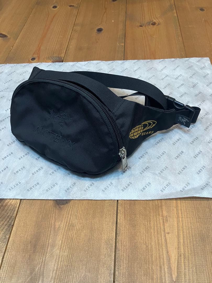 【未使用】アークテリクス×ビームス別注アーバンファニー廃盤ブラックゴールド