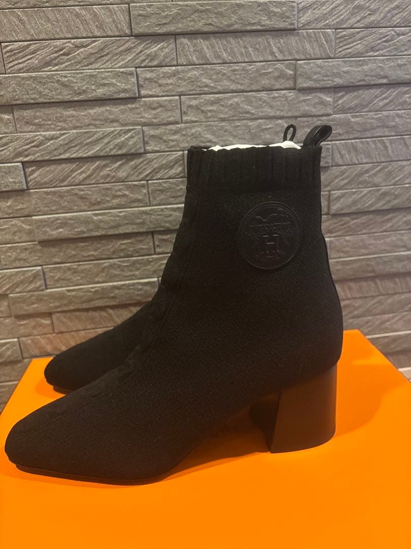 エルメス　ショートブーツ《ヴォルヴェール》 60黒 ニットブーツ　37