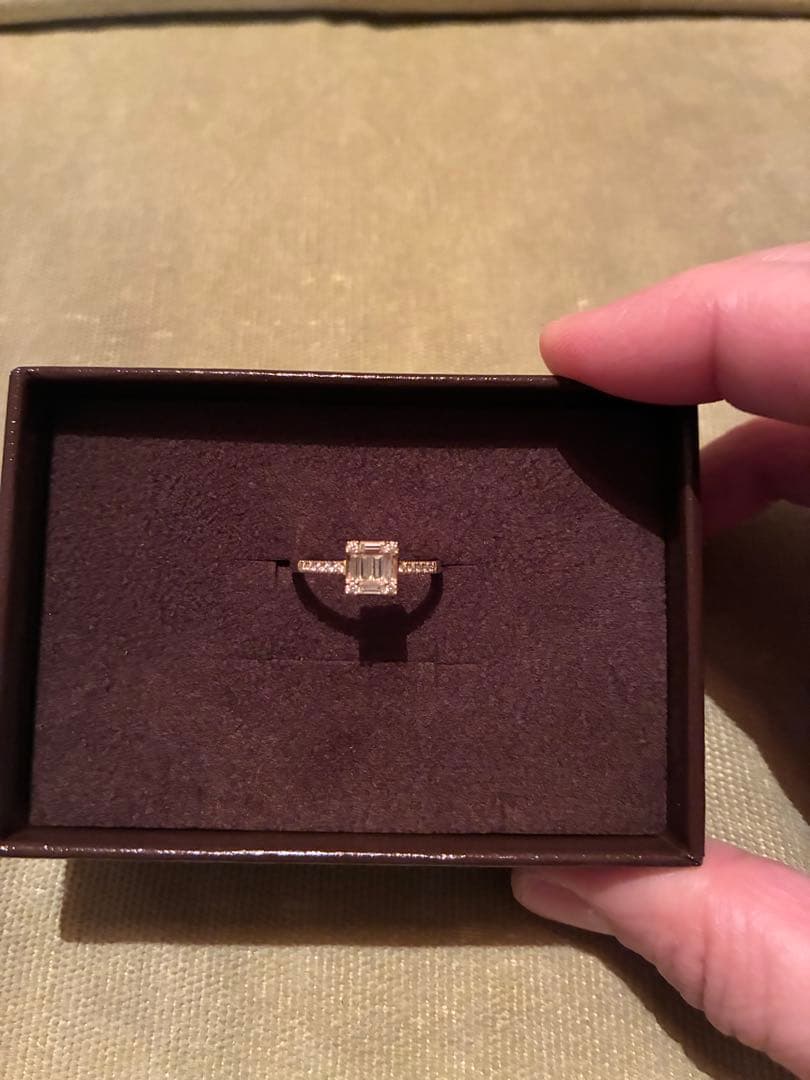 美品】ベルシオラ リング k18 ダイヤモンド0.24カラット 11号 - メルカリ