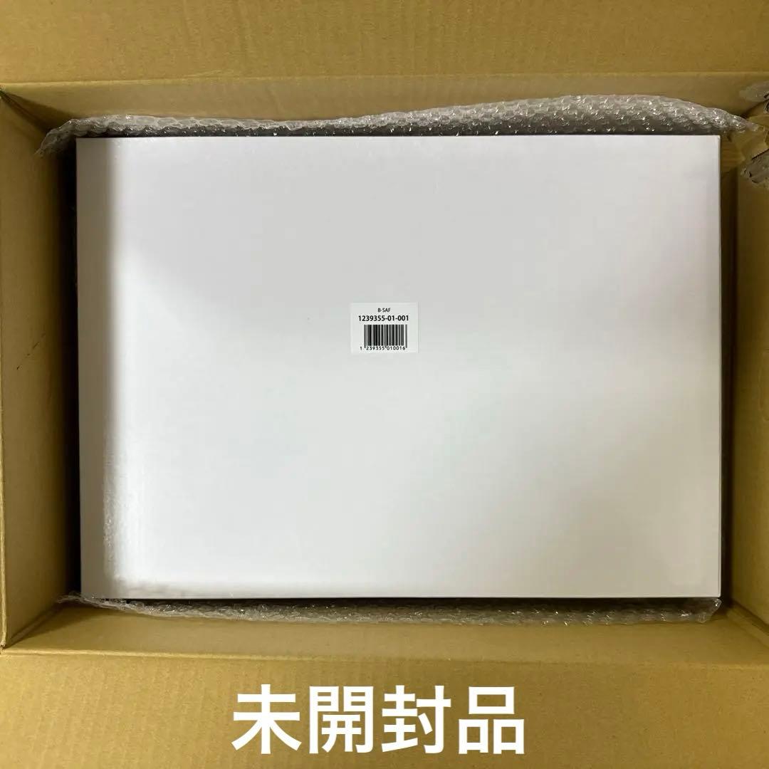 限定】ディズニー100周年記念Suicaカード&アクリルフレーム - メルカリ