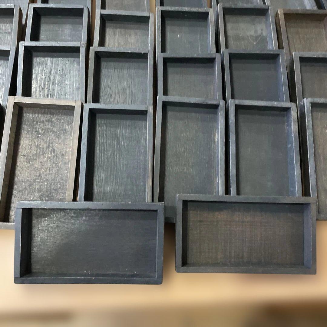 B30-1/活版印刷所で使われていた小箱（文選箱）30枚【古道具】 - メルカリ