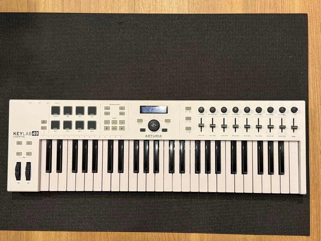 ARTURIA KEYLAB Essential 49 MIDIキーボード