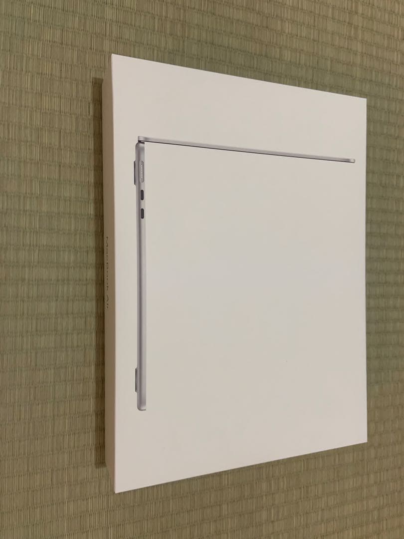 Apple M4 MacBook Air シルバー 16GBメモリ 512GB