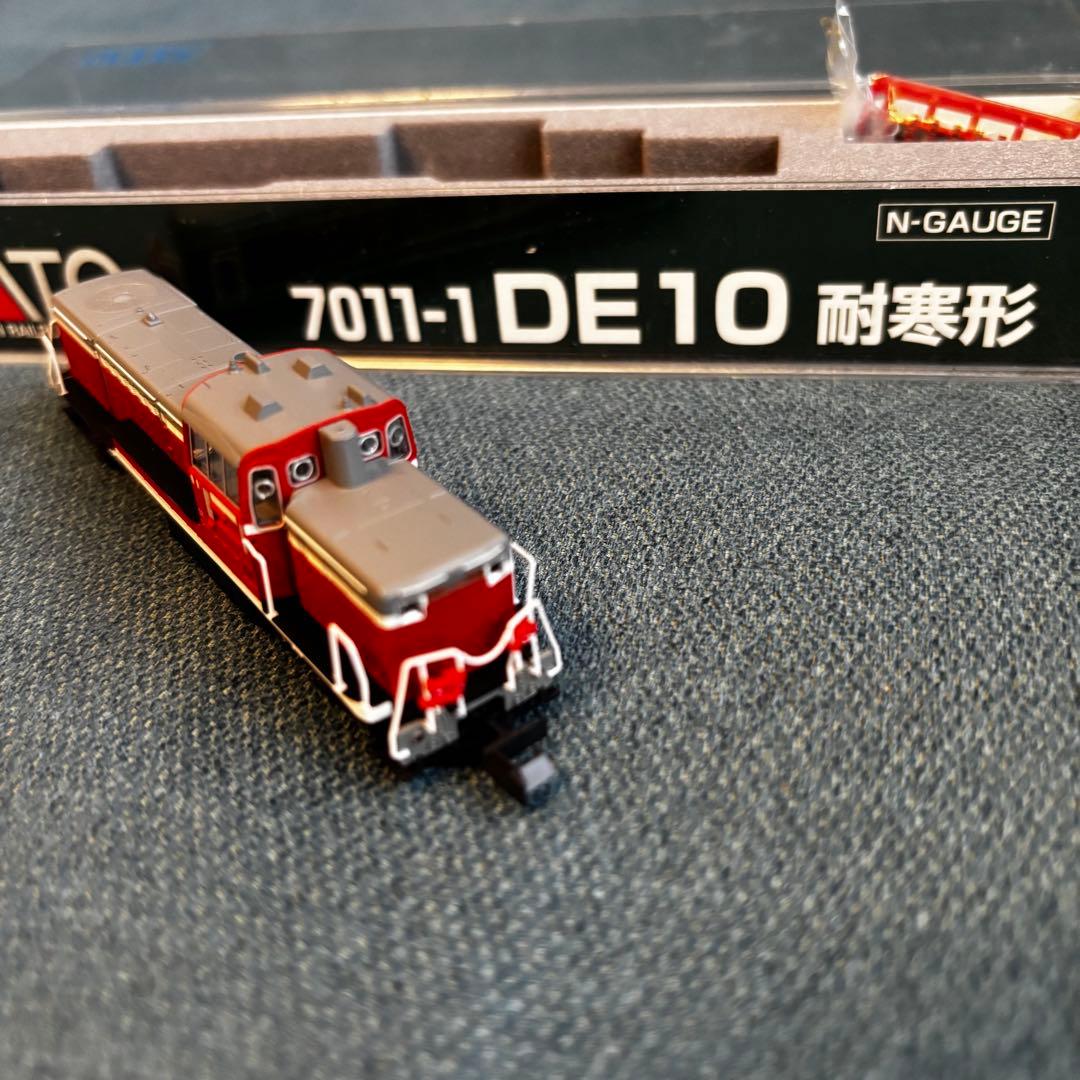 KATO DE10型機関車 7011-1Nゲージ 鉄道模型