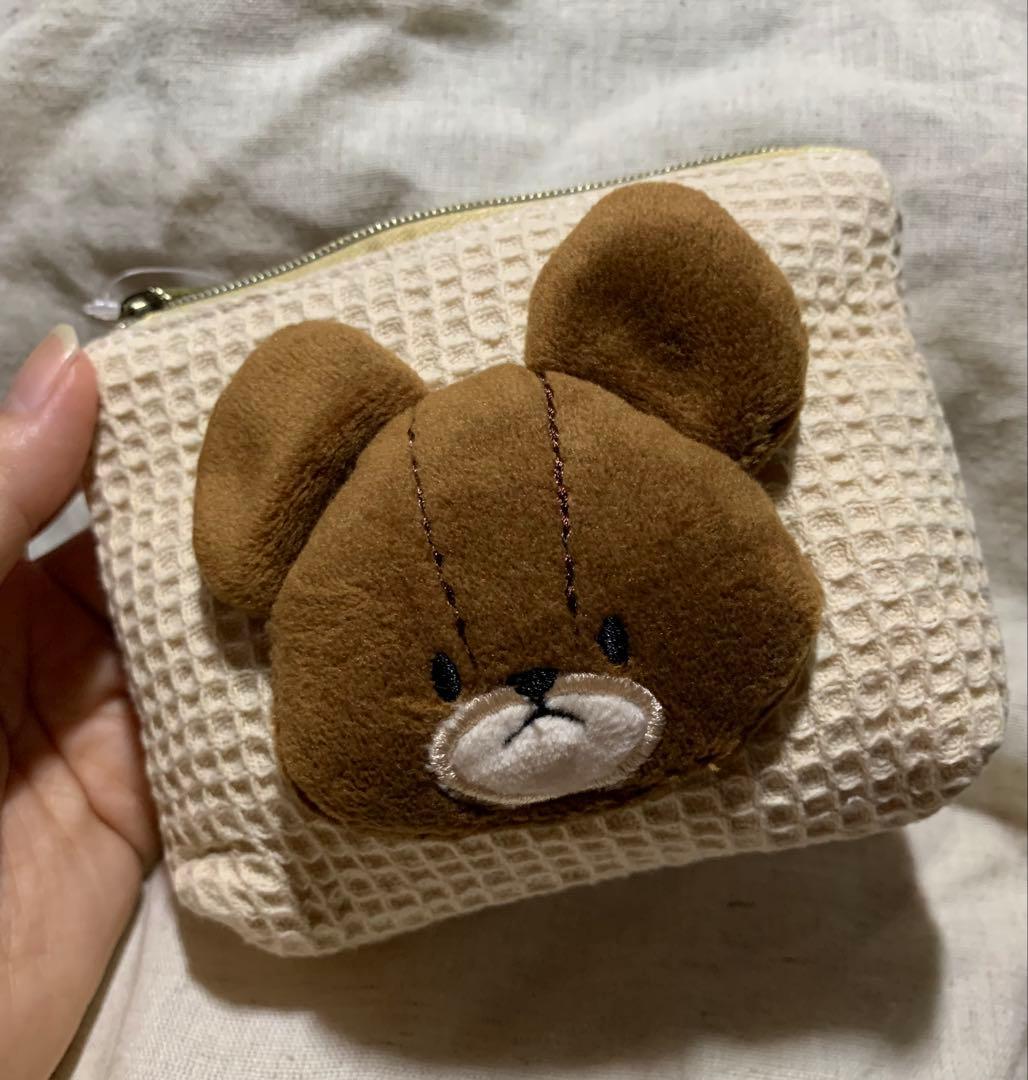 くまのがっこう ボアフェイスティッシュポーチ - メルカリ