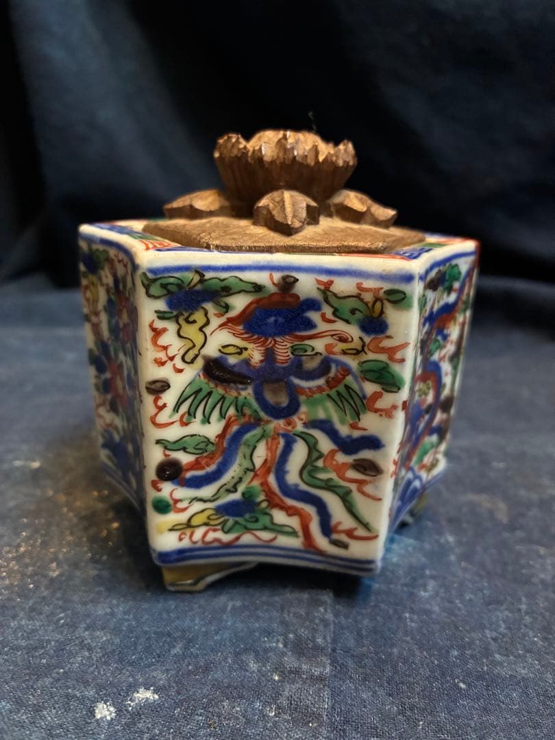 中国美術　香炉　大明萬暦年製　五彩　花と龍と鳳凰　六角香炉 Yahoo!オークション -「大明萬暦年製」(明) (中国、朝鮮半島)の落札