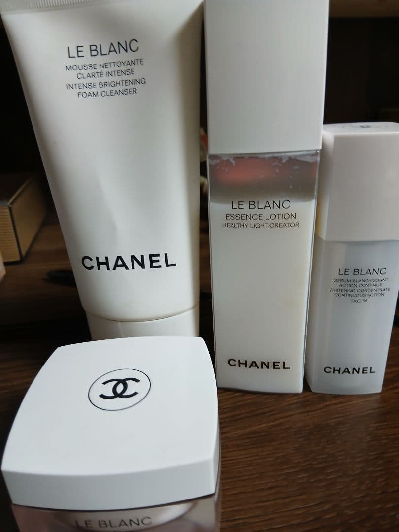 CHANEL LE BLANC セット