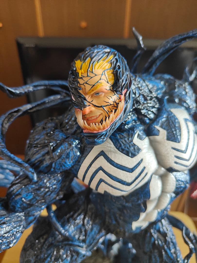 スパイダーマン ヴェノム フィギュア スタチュー ガレージキット