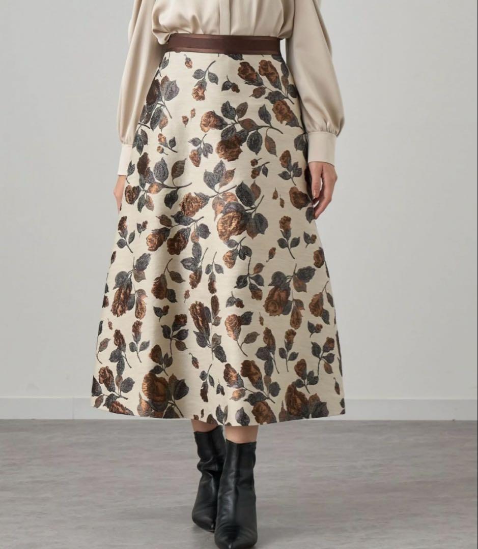 タグ付き 2024AW ANAYI フラワージャガード スカート アナイ 36 タグ付き 2024AW ANAYI フラワージャガード スカート アナイ 36 - メルカリ