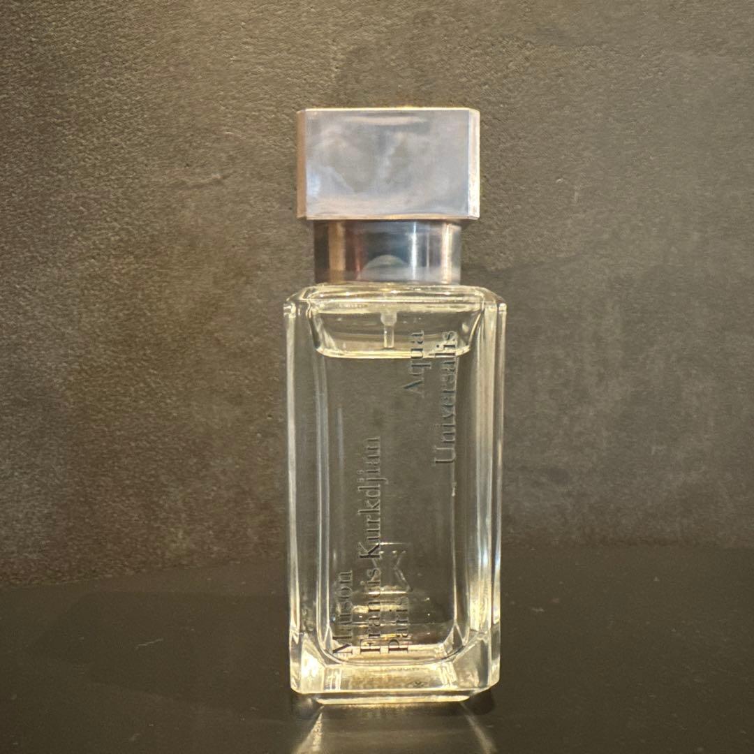 アクアユニヴェルサリス　オードトワレ 香水 35ml