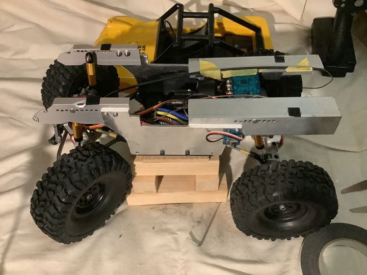 ラジコンシャーシ製作します　興味のある方は問い合わせして下さい