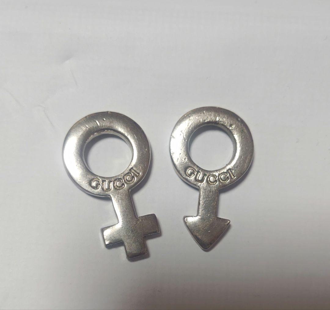 【GUCCI 】シンボル ♂♀ ペンダントトップペアセット