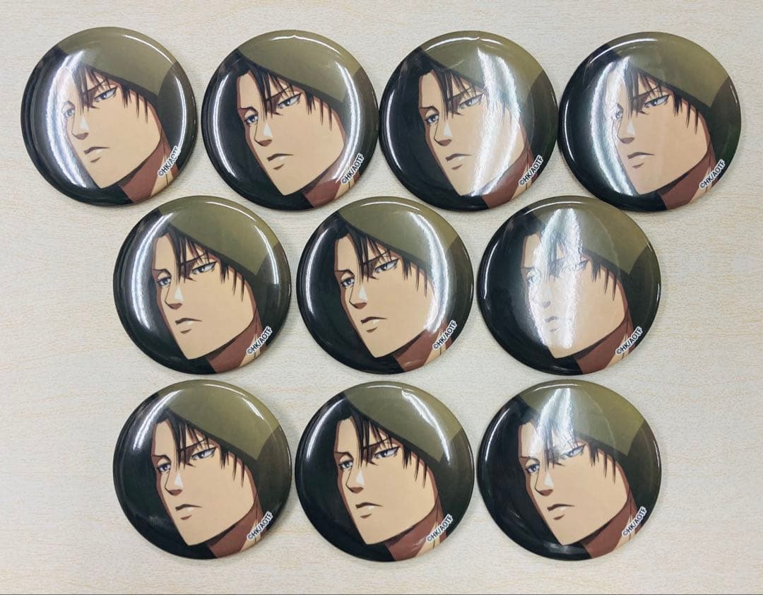 進撃の巨人 WIT Re:lighting 缶バッジ リヴァイ 10個セット 進撃の巨人 Re:lightingリヴァイBirthday トレーディング缶バッジ全8種