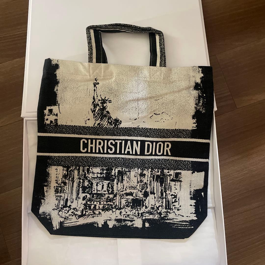 ディオール ノベルティトートバッグ エッフェル塔 新品 - メルカリ