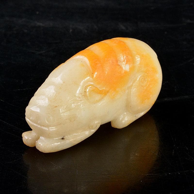 中国　玉石彫刻　神獣　紙鎮　根付　置物　V R6003E