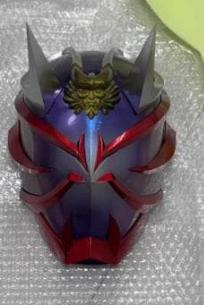 高再現　仮面ライダー響鬼　1/1マスク　コスプレプロップ　大人着用可能　展示用