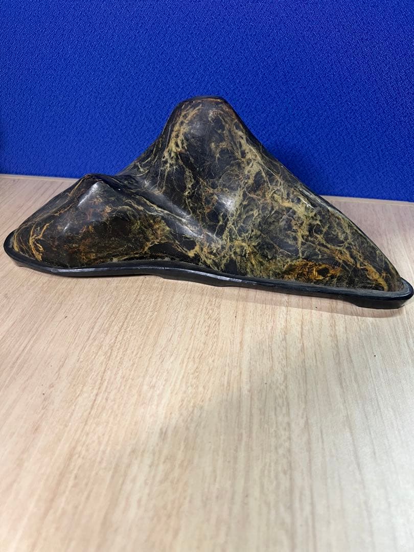 装飾石、水石、原石、盆石、名石、天然石、天然石、模様石、鉱物、装飾 水石 「千仏石」 盆石 天然石 観賞石 姿石 すいせき 台座付き 現品限り