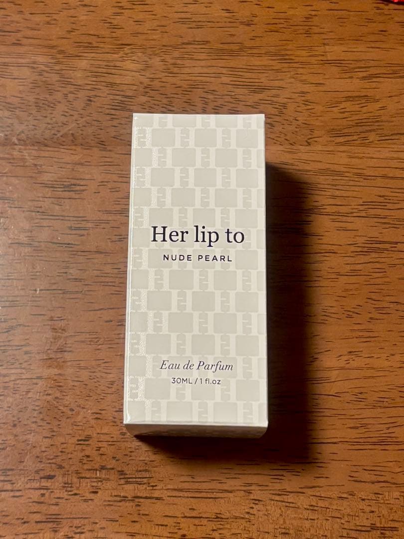 Her lip to オードパルファム NUDE PEARL