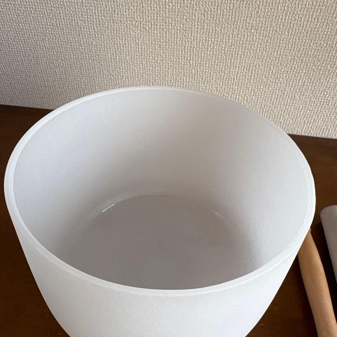 クリスタルボウル 8インチ (直径20cm高さ16cm) - メルカリ