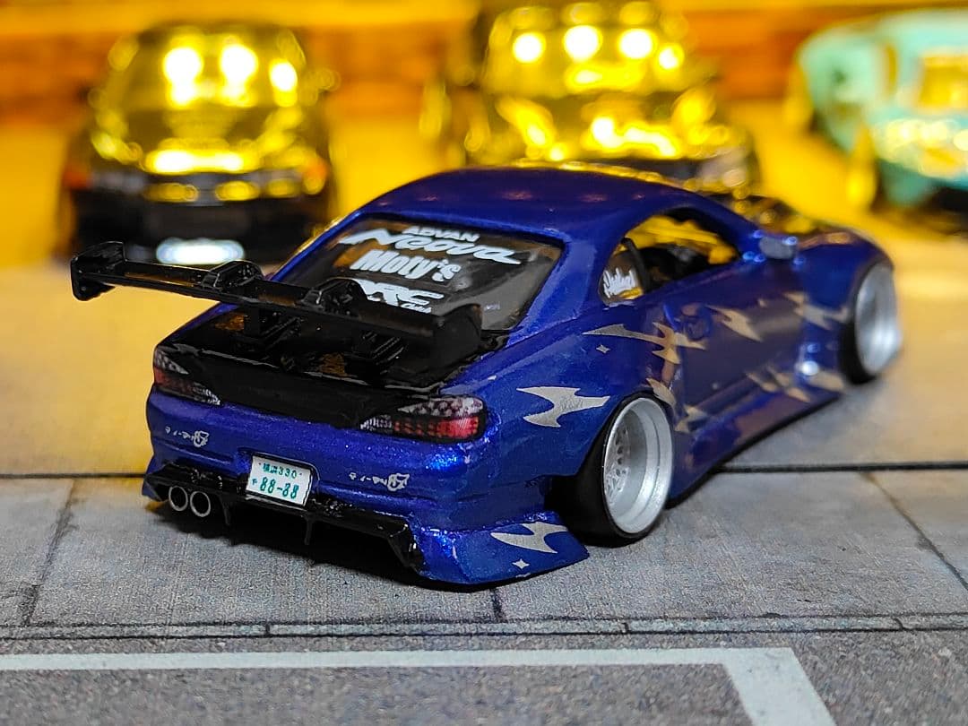 ホットウィールカスタム 日産 s15 フルエアロ ドリ車 深リムトミカ改造