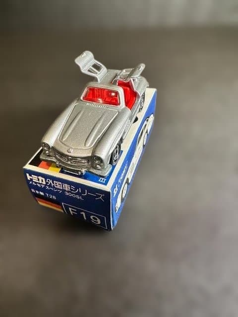 絶版希少・トミカ 青箱】F19 メルセデス・ベンツ 300SL 日本製 - メルカリ