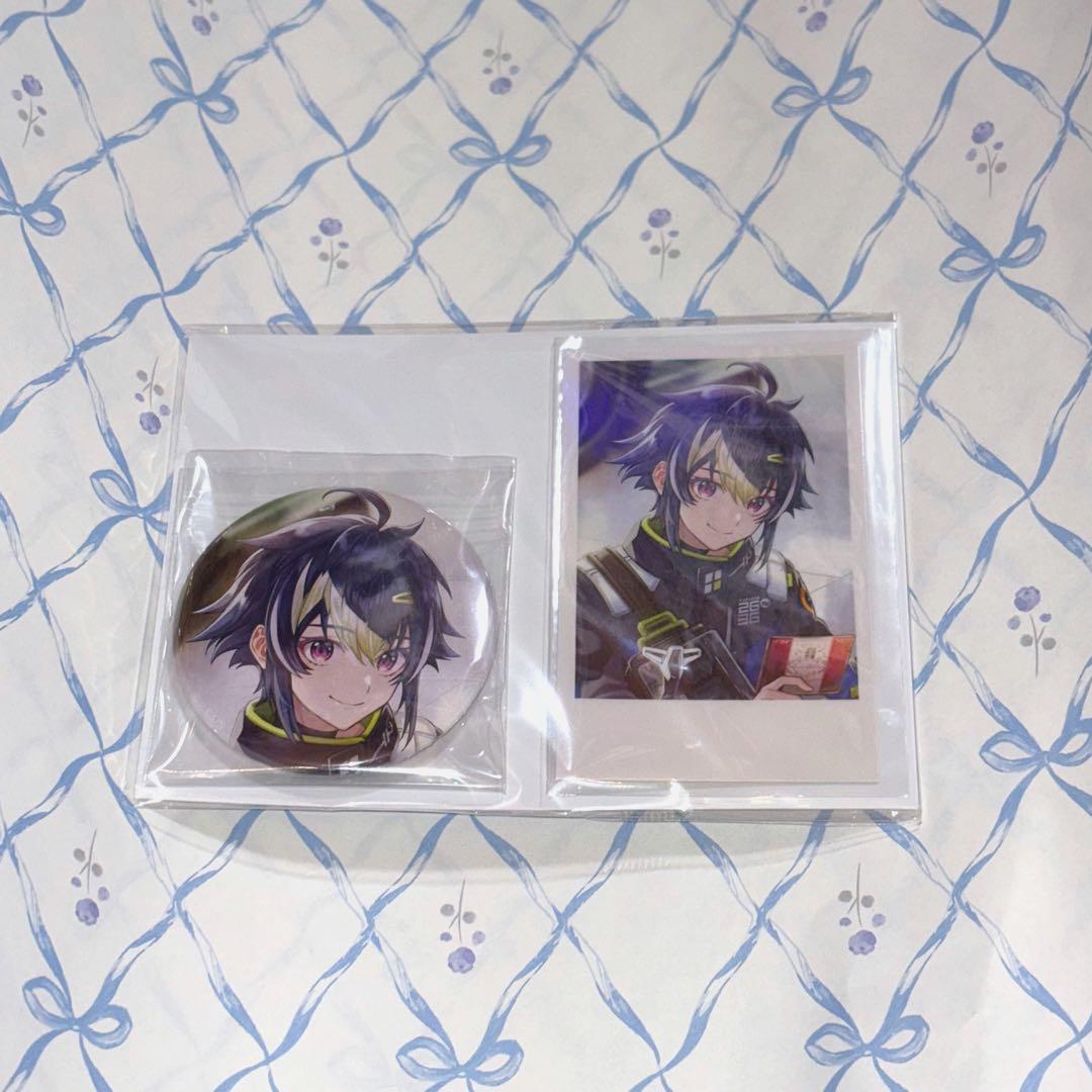 伊波ライ 2024 誕生日グッズ 缶バッジ＆チェキ風カード - メルカリ