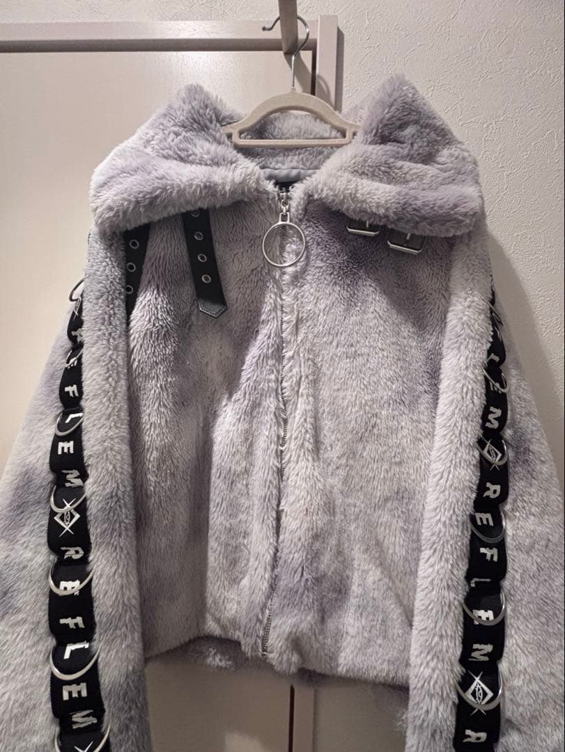 レフレム Dリングクロップファージャケット クロップド丈ファー