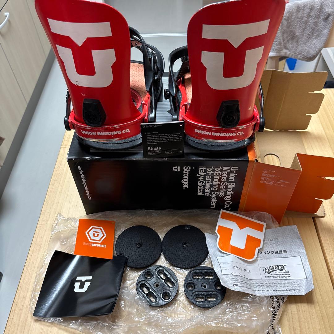 Union Strata ビンディング レッド　Mサイズ