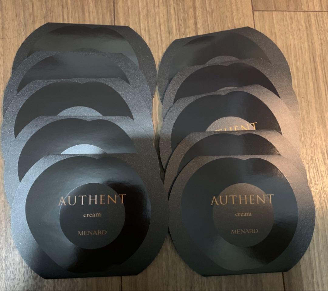 メナード　リクイドA 化粧液　0.6mlX3 袋X10シート