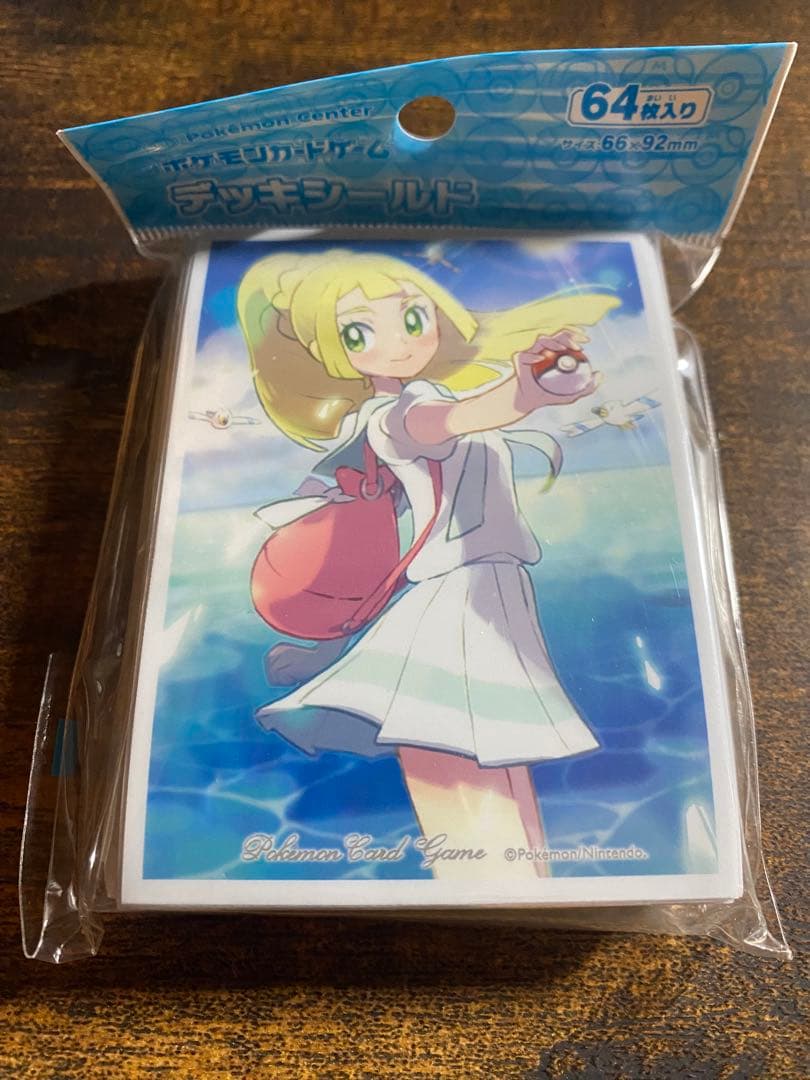 ポケモンカードゲーム デッキシールド がんばリーリエ 64枚入り - メルカリ