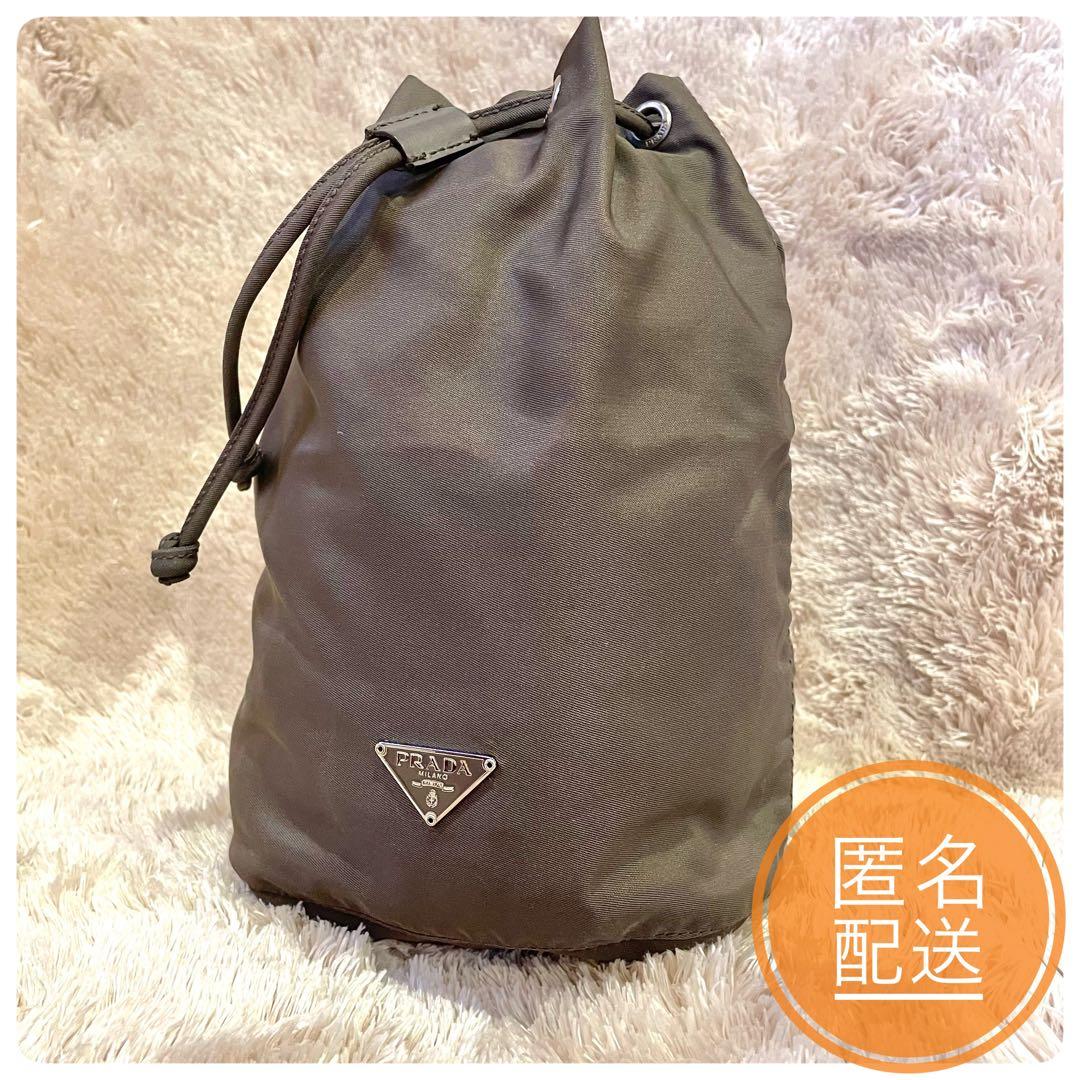 美品✨　プラダ　ドローストリング　ポーチ　カーキ　PRADA