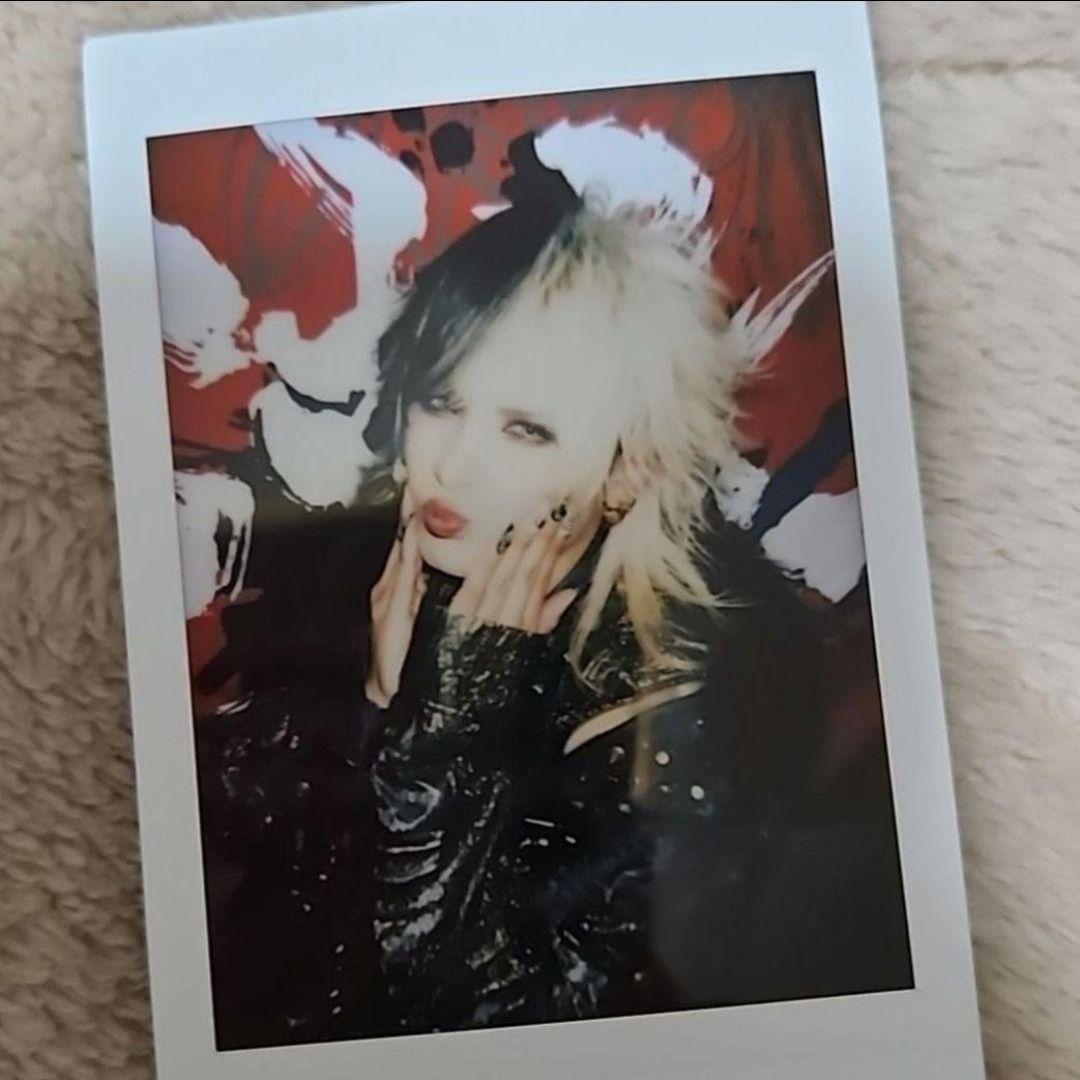 Royz 昴 チェキ⑦ サイン入り - メルカリ