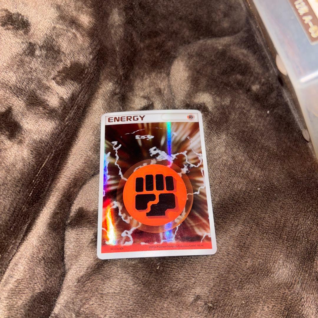 ポケカ　基本闘エネルギー ホロン キラ 2006 N13-516-SGB