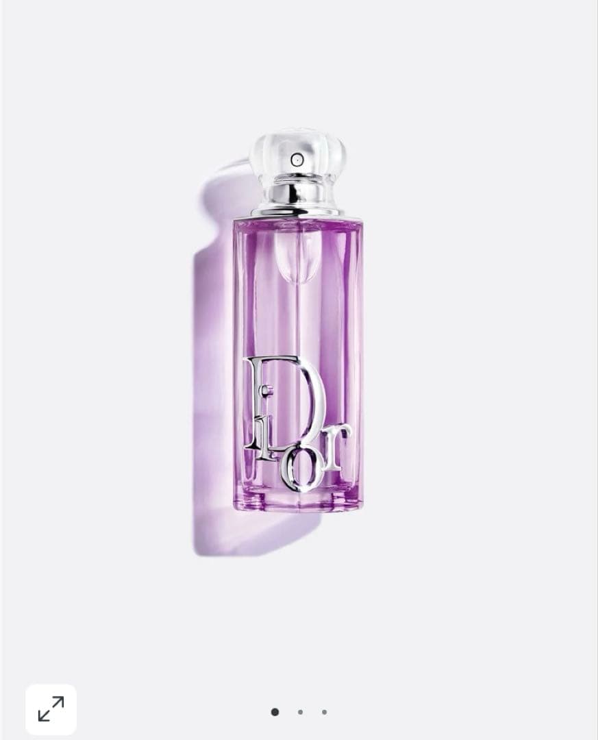 Dior アディクト パープル グロウ 魅惑的なラズベリーとアイリスの香り