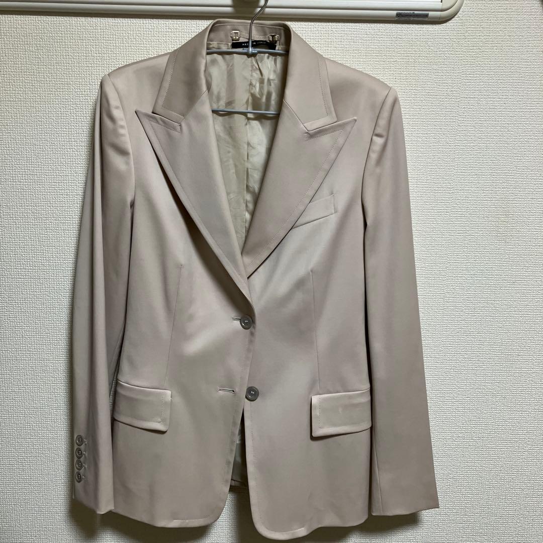 Chelsea様専用】GUCCI ジャケットスーツ サイズ42 - メルカリ