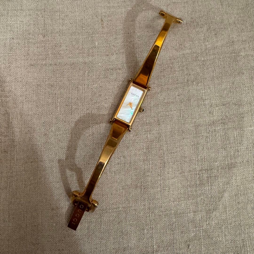 GUCCI ゴールド 長方形 時計