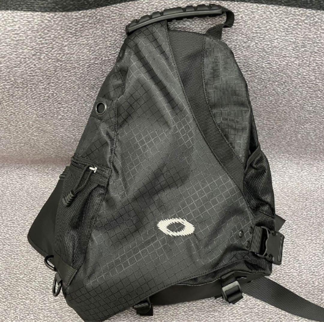 OAKLEY 00s Y2K ワンショルダーバッグ ボディバッグ - メルカリ
