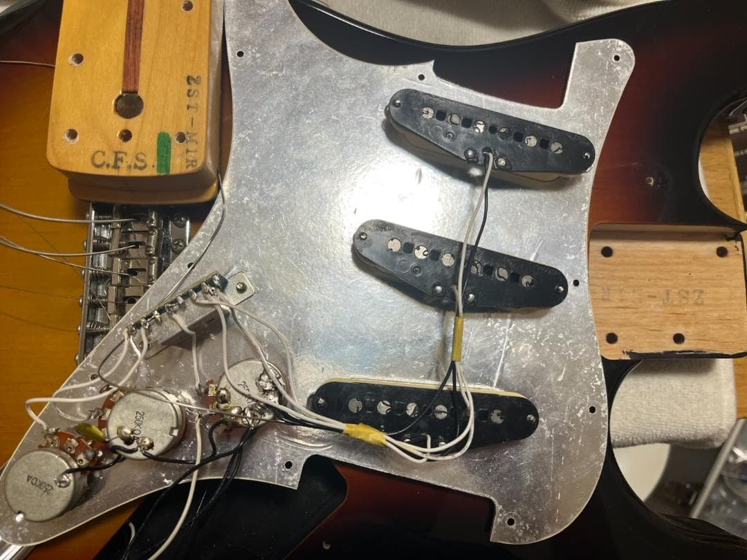 フジゲン製 ストラト ZST-M1R ミディアムスケール - メルカリ