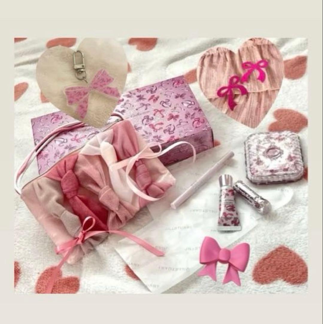 ジルスチュアート　クリスマスコフレ　2025リボンファッションショーコレクション ジルスチュアート ビューティ］リボンファッションショー コレクション