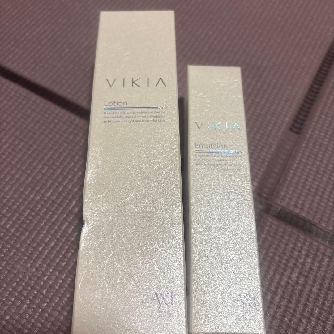 クオレAXI ヴィキアローションAR ヴィキアエマルジョンセット化粧水　乳液