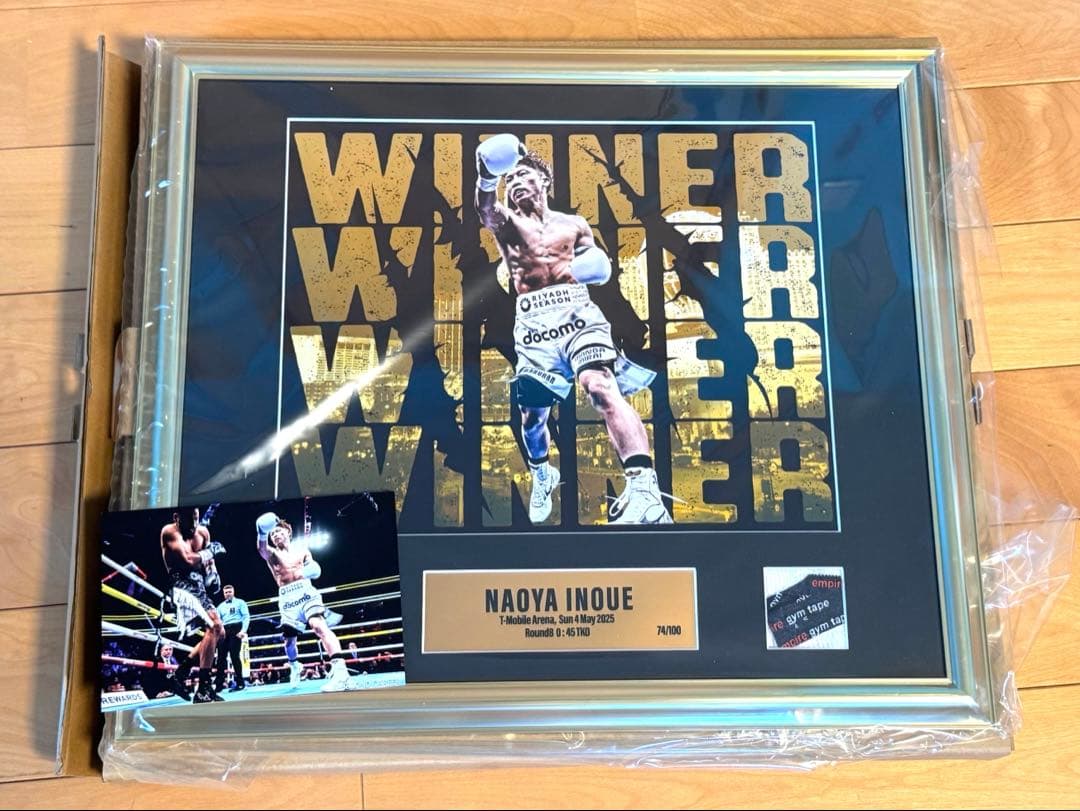 【100個限定】井上尚弥　ラスベガス　勝利記念写真　豪華フレーム、シリアル付き 井上尚弥 ルイス・ネリに見事勝利！ 直筆サイン入り「額装ピンズセット