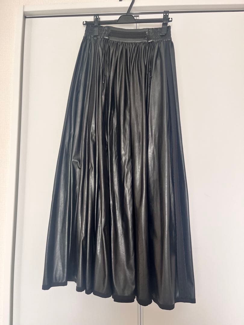 【希少】SHIROMA シロマ　レザースカート　ブラック　フレアスカート